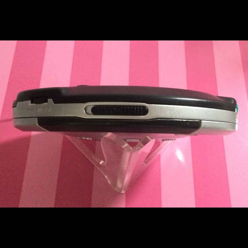 Durabrand Compact disk player model # CD-565. - Picture 7 of 9